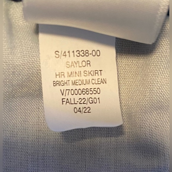 NWT Old Navy High-Waisted Button-Fly OG Straight Mini Cut-Off Jean Skirt Size26W - Picture 8 of 11